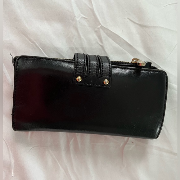 Michael Kors Wallet - Picture 2 of 4